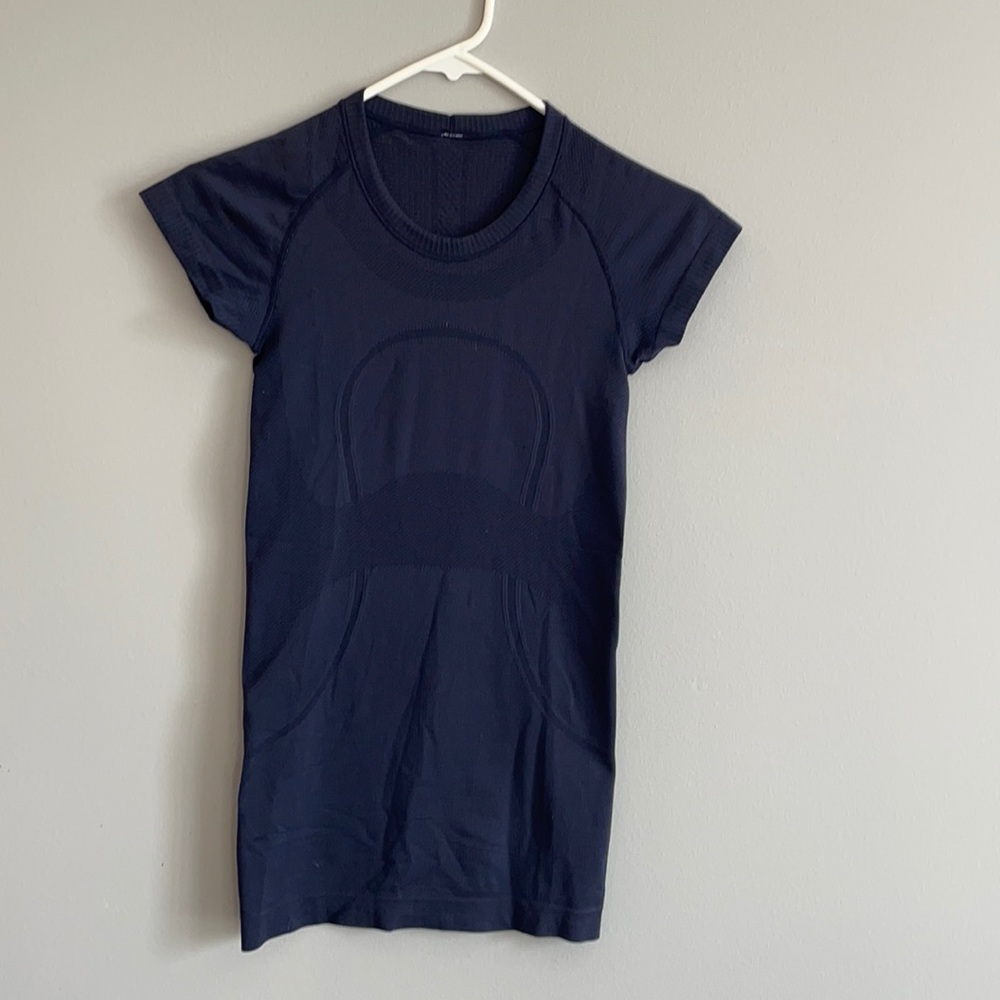 Lululemon Swiftly Tech Short Sleeve Shirt